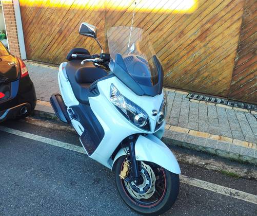 DAFRA MAXSYM 400i 